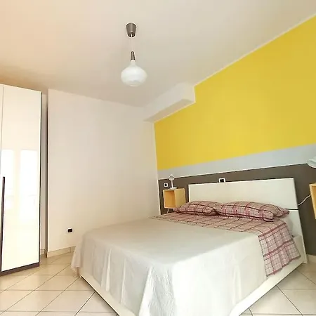 Luminoso Bilocale A Due Passi Dal Centro Storico Apartment Teramo