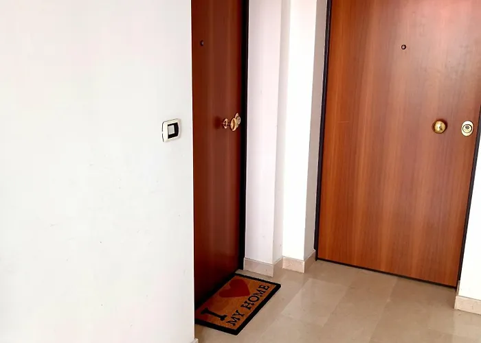 Апартаменты Luminoso Bilocale A Due Passi Dal Centro Storico